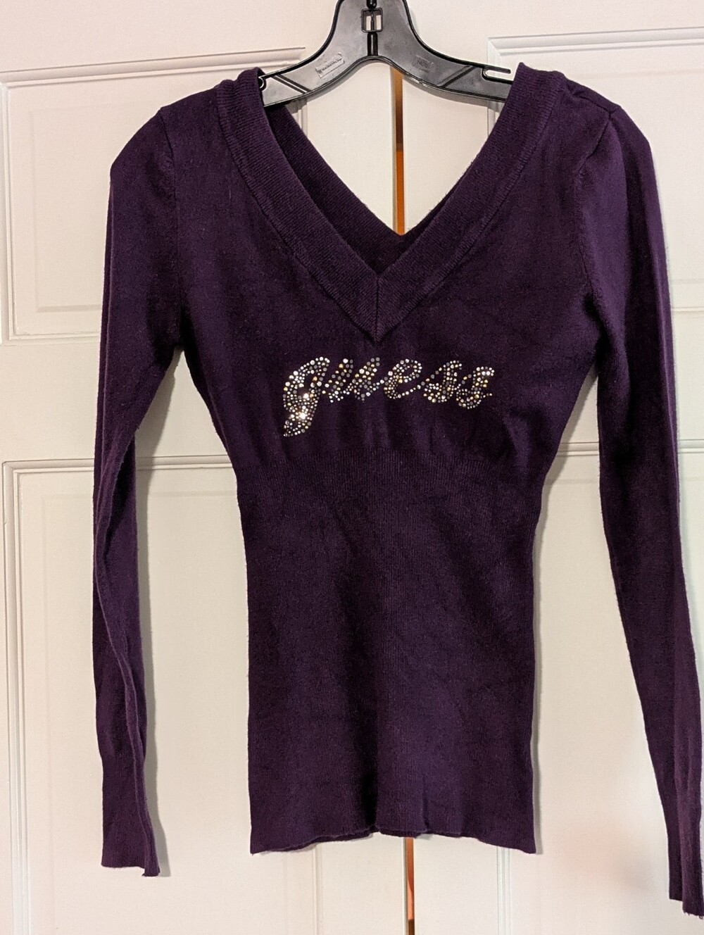 Vintage Guess Y2K Rhinestone Bling Spellout V-Neck Sweater Plum Purple S